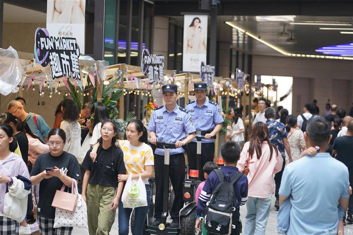 黑桃官方网站